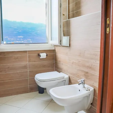 Angelo's Place By Design Appartement Bellano